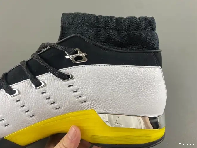 One Kick 17 Jordan Air Low FJ0395-100 Lightning 0603